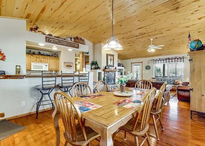 Holiday home Hike, Fish & Enjoy Pond On-site: Bison Ranch *