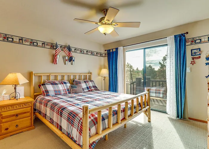 Hike, Fish & Enjoy Pond On-site: Bison Ranch Holiday home